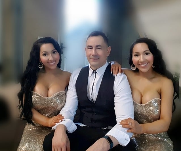 Meet Twins who had Cosmetic Surgeries to Look More Similar