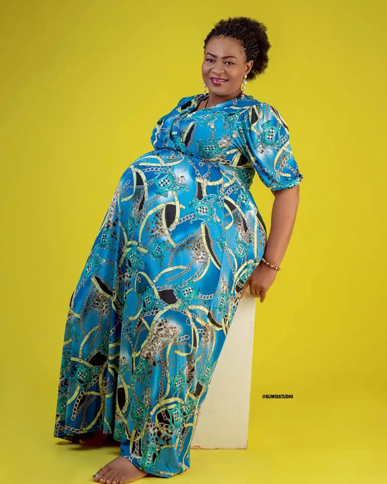 Oby Evelyn : Nigerian woman gives birth to triplets, 14 years after marriage (Photos) 2 Oby Evelyn