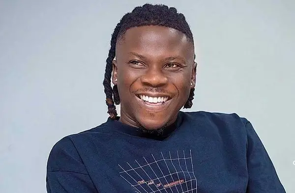 There were no guns – Stonebwoy says as he apologizes to Angel Town, Sarkodie 2 Stonebwoy apologizes to Angel Town
