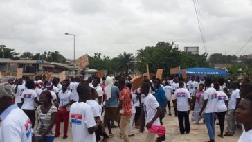 Angry NPP Youth Lock ECG Office Over Power Cut At Bawumia Event