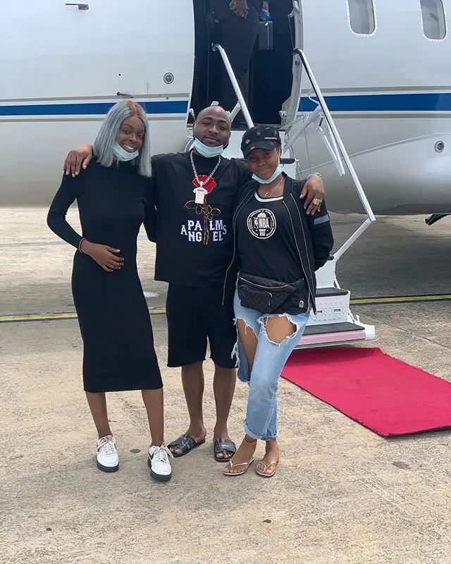 Yes Liya DMW Biography , Latest Songs , Age , Education , Net Worth , Davido 2 120494379 816144382532797 5605407642393210102 n