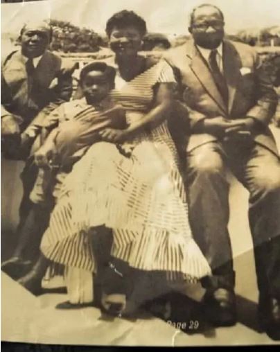 Akufo Addo with Parents and Uncle