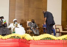 John Mahama bows to Akufo Addo