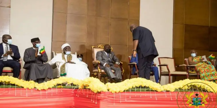 John Mahama bows to Akufo Addo