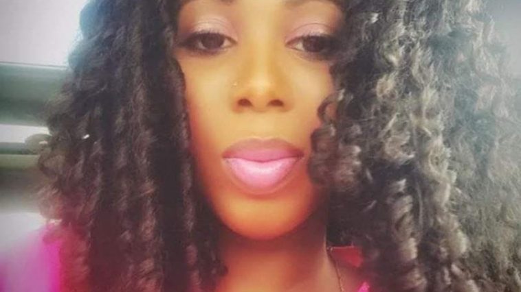 Chantel Kudjawu sues