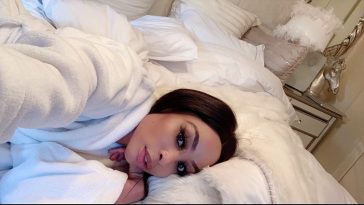 Khanyi Mbau