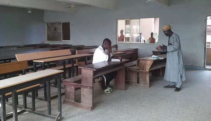 Lecturer spotted teaching only one student who attended his class after strike