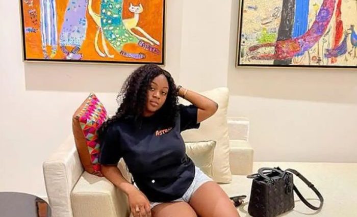 Mahama’s Daughter Gives Fashion goals in Short Jeans