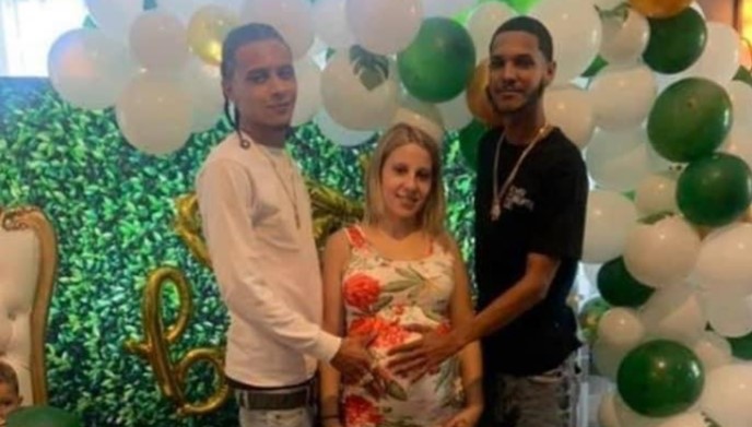 Pregnant lady holds baby shower with her two boyfriends