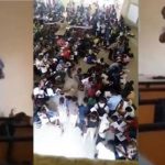 lecturer applauded for cradling his student’s baby while teaching in class (Video)