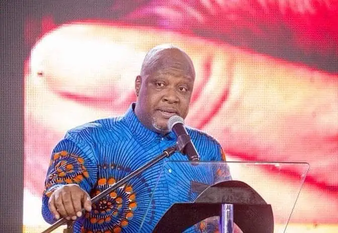 Kwami Sefa Kayi ( Biography, Age, Net worth )