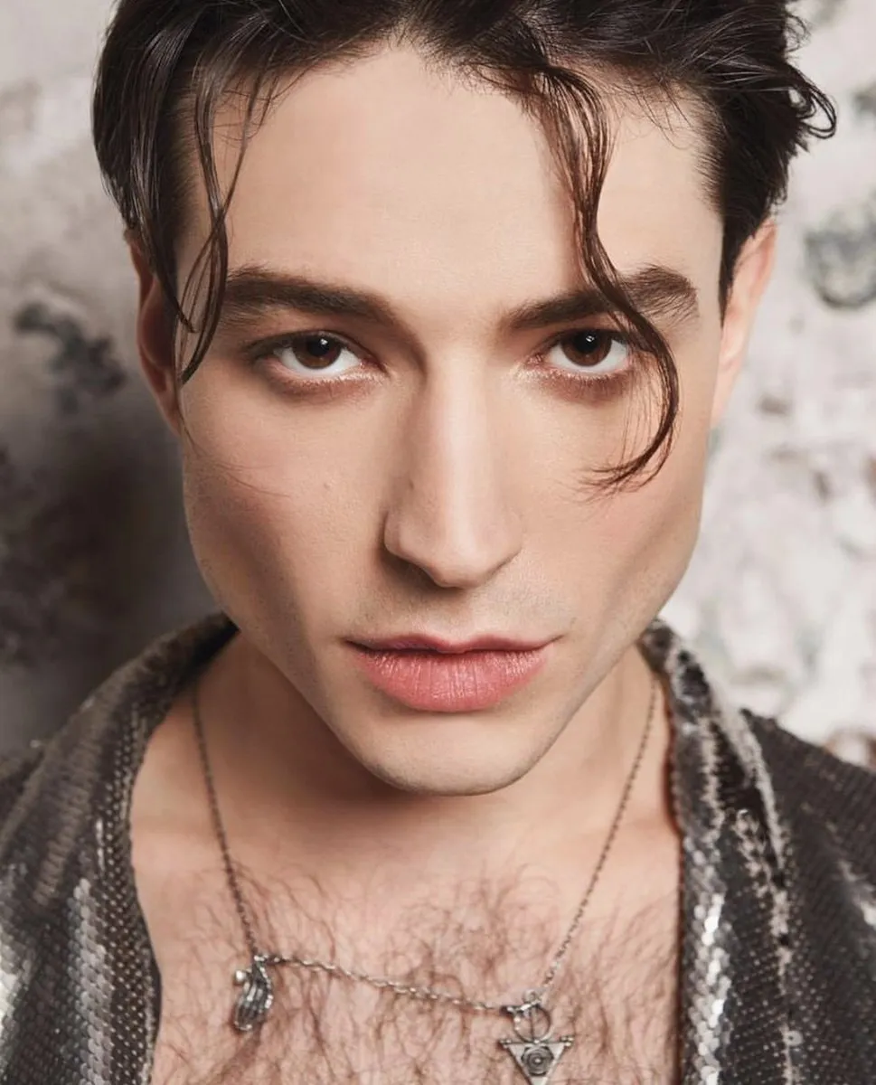 Ezra Miller 1