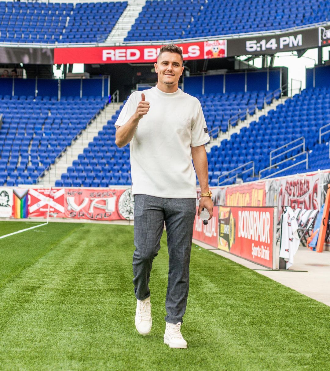 Elise Hansen: Biography, age, husband and other facts about Aaron Long's wife 2 Aaron Long