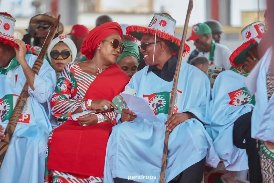 Margaret Brownson Usen Obi: All You Need To Know About Peter Obi's Wife 3 Margaret Brownson Usen Obi supporting her husband during one of his campaign trails
