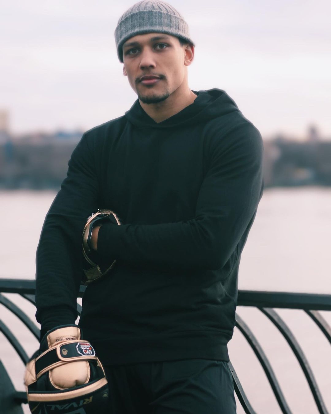 Josh popper is Madonna's boyfriend - Everything we know about him 2 Josh popper (born 1990 , age 29 ) is a New York City-based boxer & the current boyfriend of American singer, songwriter and actress, Madonna
