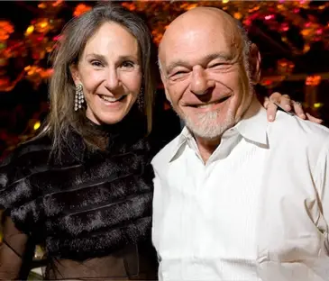 Helen Zell is Sam Zell wife 