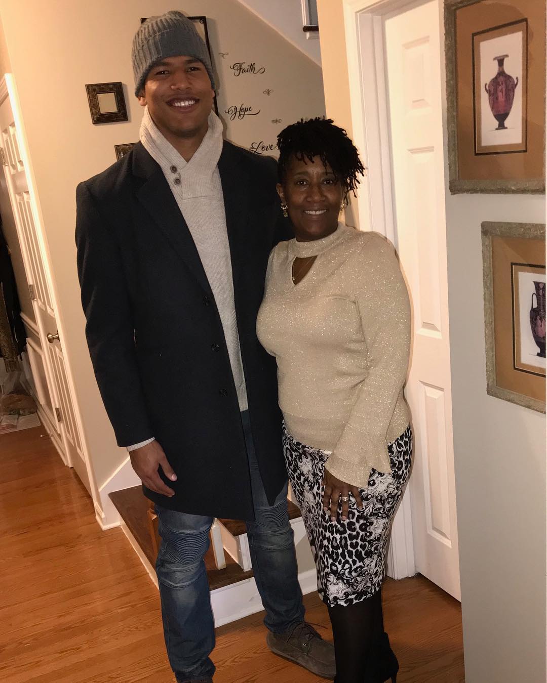 Darren Waller parents: Facts about Charlena & Dorian Waller 3 Charlena Waller, Darren Waller's mother