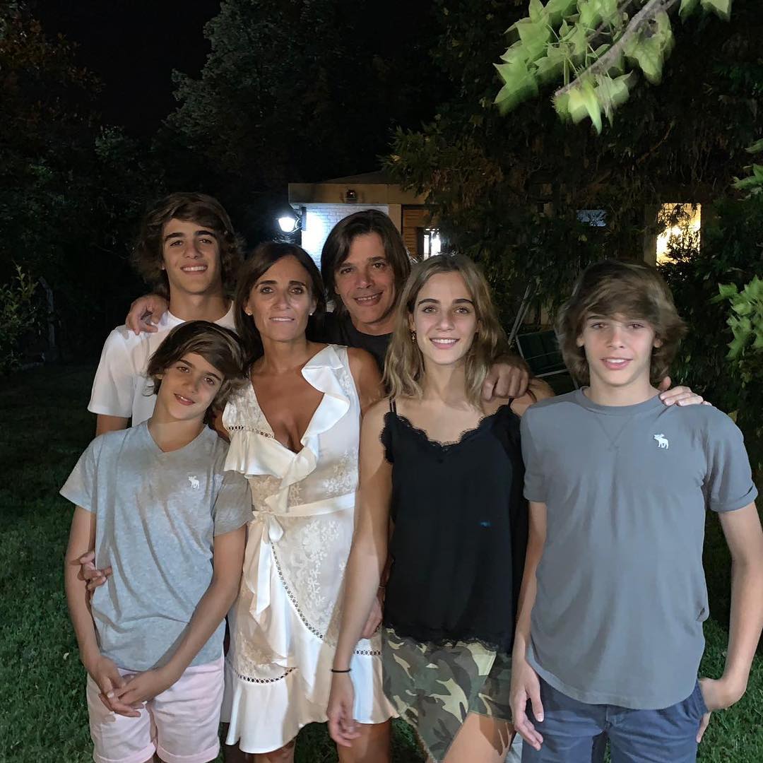 Benjamin Cremaschi parent, Jimena and Pablo and children Juana, Segundo and Santi