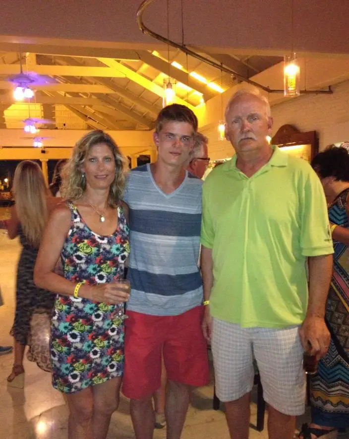 Gaye Ruff is NHL coach's Lindy Ruff wife