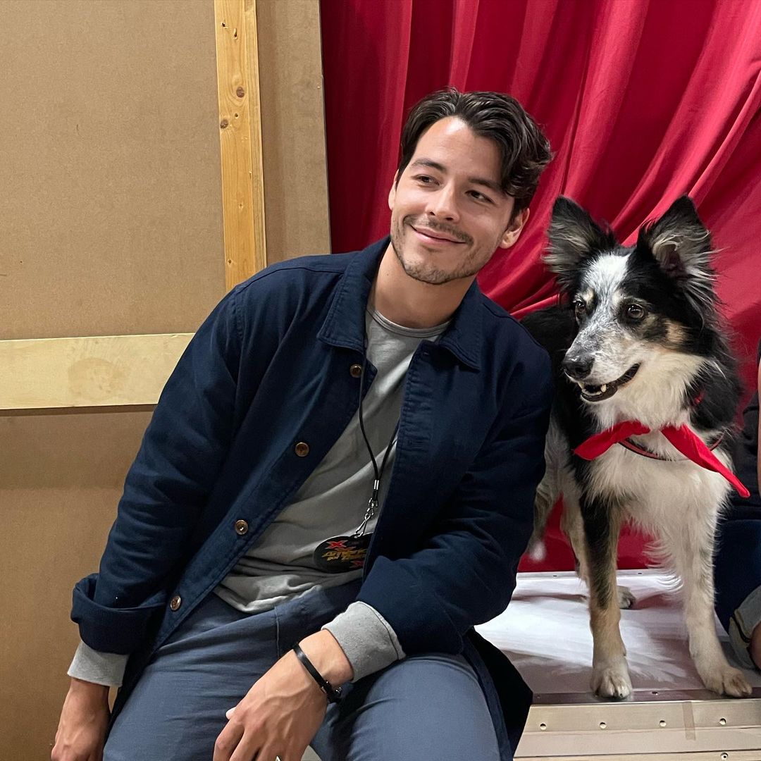 Is Manolo Gonzalez Vergara Dating Anyone A Look At His Girlfriend 