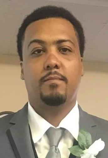Romel Montgomery: 29-year-old dies after shooting at liquor store in Saginaw