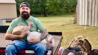 Arkansas father fatally shoots man he found in car with his daughter 2 Aaron Spencer