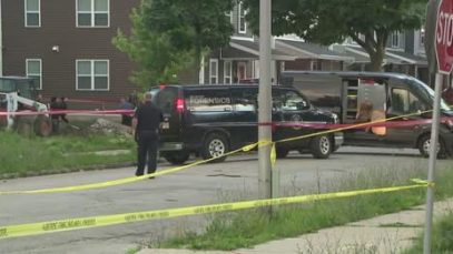 22-year-old Tremaine Jones is suspect who shot 2 Milwaukee police